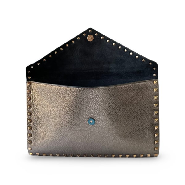 Valentino Garavani Rockstud Metallic Envelope Pouch - Image 3