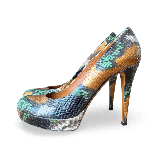 Gucci Multicolor Python Betty Platform Pumps Size 38.5 - Image 3