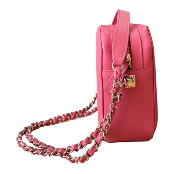 Chanel Lambskin CC Octagon Pink Leather Chain Crossbody Bag - Image 3